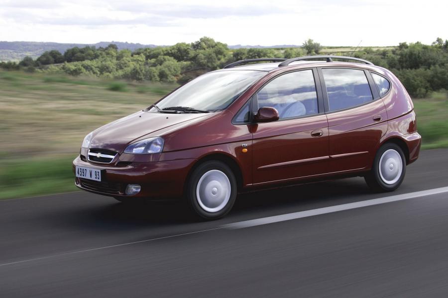  Chevrolet Rezzo 2000 года  (фото 20 из 28)